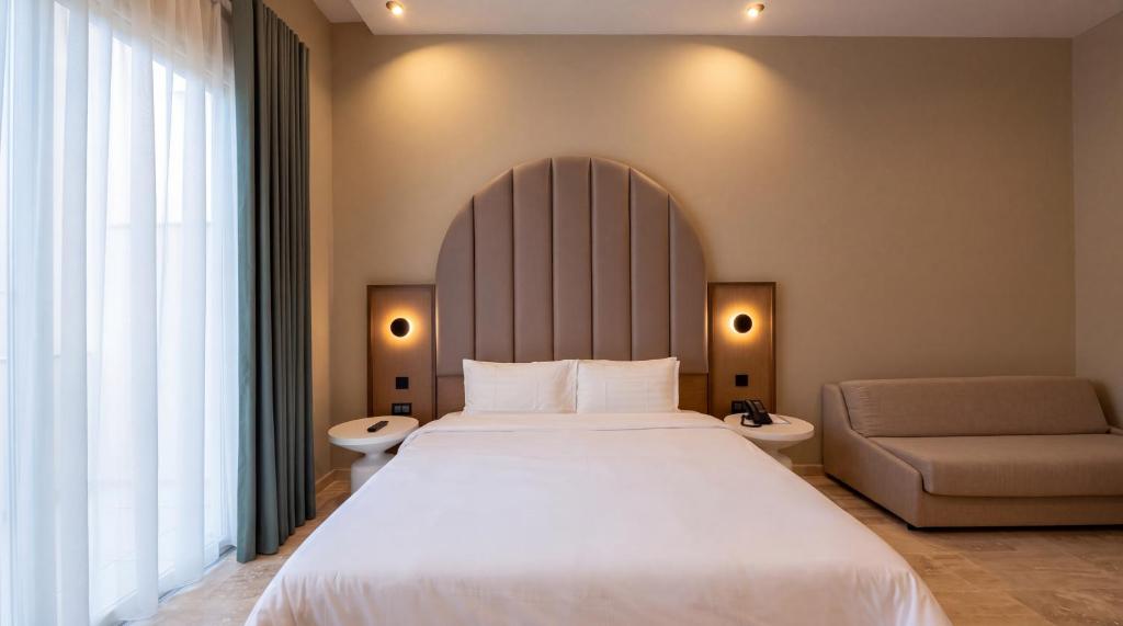 Double room with a sitting area at St Anne Palace, Floriana, Malta